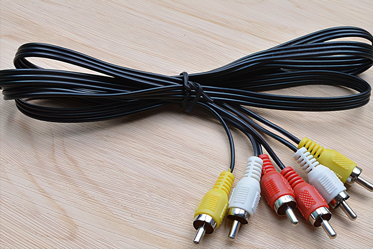 机顶盒怎么连接电视和路由器，电视机连接机顶盒看电视