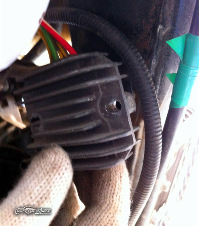 铃木战獒200越野摩托怎么样，国产最好的250越野摩托