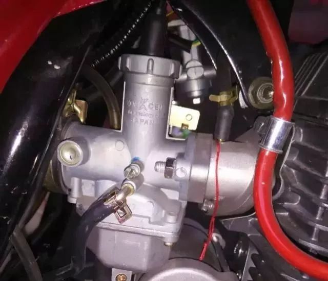 电喷车怎么改化油器，电喷改化油器的方法