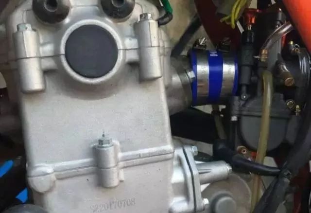 电喷车怎么改化油器，电喷改化油器的方法