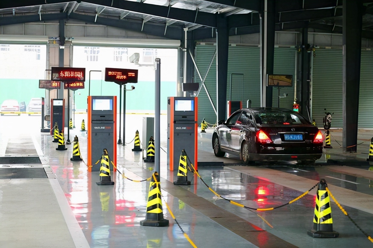 年检需要什么资料，汽车年检需要哪些资料