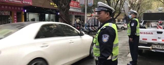 驾驶证件吊销怎么办，驾驶证过期吊销了怎么办