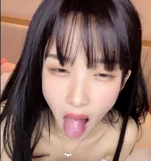 性感妩媚小姐姐自拍泄露