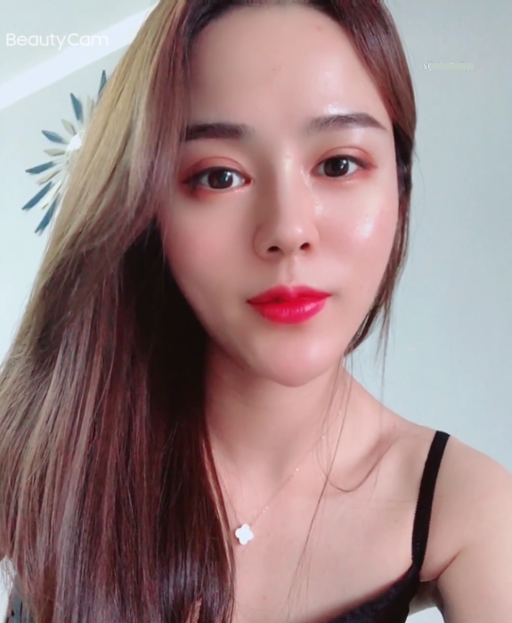 易直播六一定制黑丝足控浮力