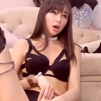 CD主播《Hollyextra》视频回放11部