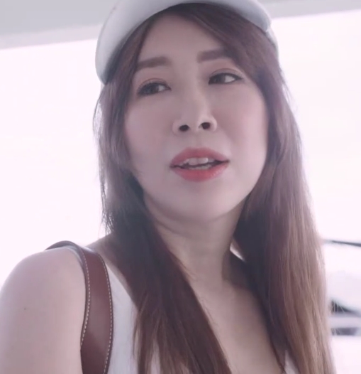 大象传媒-游艇上约拍超模少女海上激战