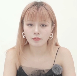 天美传媒<闵闵>小道具把玩教程