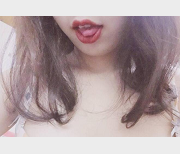 超人气高颜值浮力姬（软软的露西）露脸私拍合集