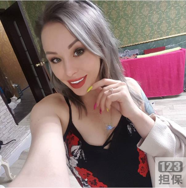 欧美风极品混血小姐姐《MissAlice》作品