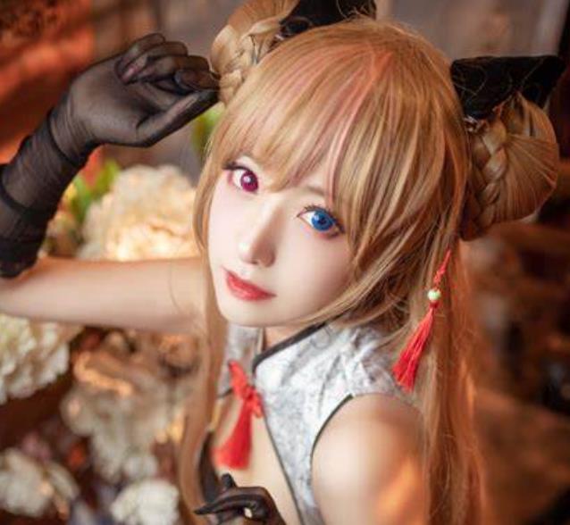 小鹿酱视频资源：火辣颜值无保护层作品集