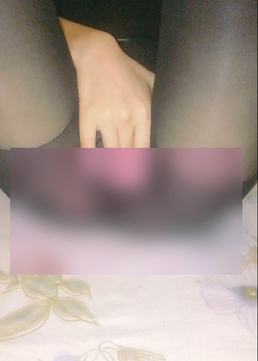 个人酒店约拍卖原味和视频的妹子，最后无屏障进入！[27P+9V+223M][百度盘]