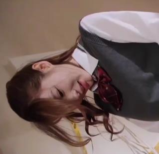 JK服装美少女1V-638M，50分钟原作，养眼美颜少女主动