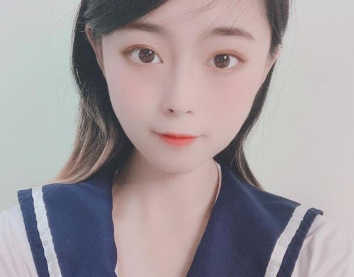 妹子鱼丸樱桃小嘴合集微博精选