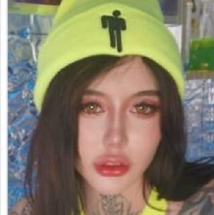 SexyChloe：白富美网红，FL姬尺度作品，多人游聚会视频2.12G