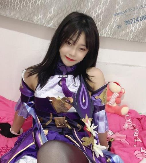 推特热传FL姬六碗鱼子酱资源合集，黑丝美腿露脸dva，社交死亡jk