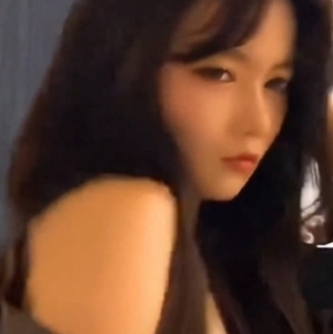 《丽姬之欢：交换枕边人的奇妙幽会》