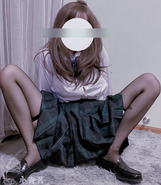 小青茗黑丝JK学妹42P视频1V+1GB百度盘