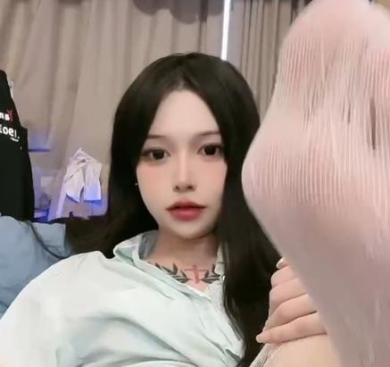 TS蓓蓓酱:比女人还要漂亮的TS,精彩视频尽收眼底