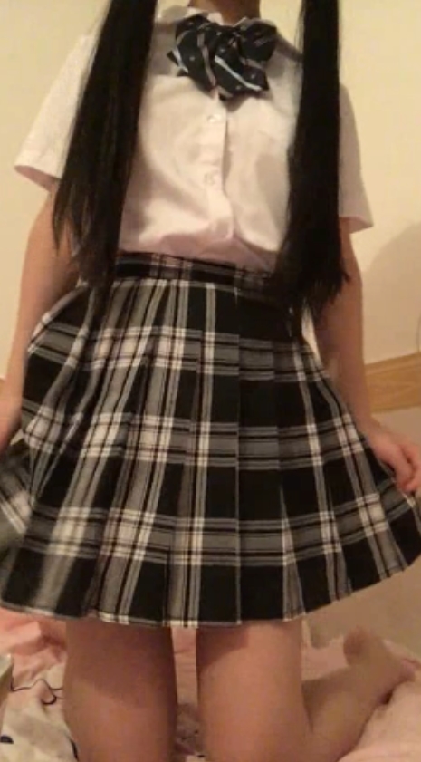 萌白酱甜味幼桃视频合集:73.3g分8包,解压下载