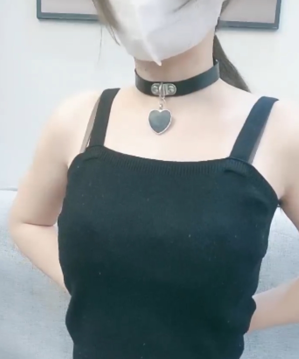 清新可爱双马尾怡崽打瞌睡355v494.4g，新增33v，百度ED2K收cang du家视频