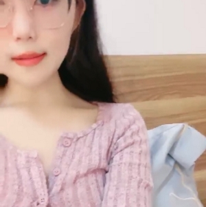 火箭118v47g：眼镜反差婊的收藏之一