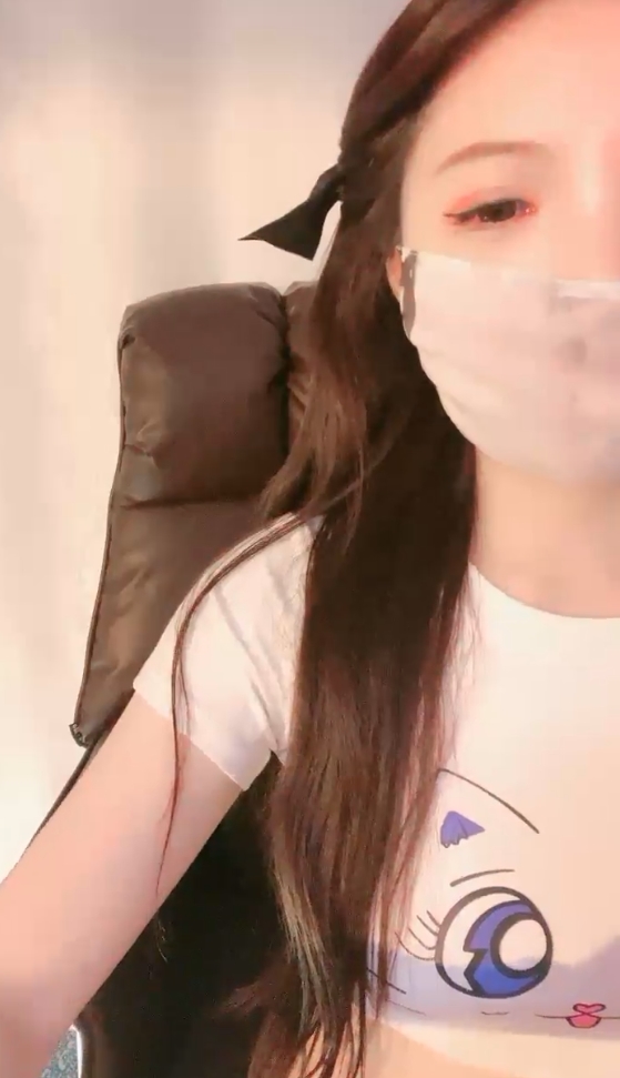 甜腻小喵啵一口奶盖视频合集,185V精彩瞬间,166.7g可爱收藏,完美去重体验