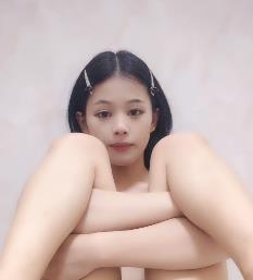 活泼可爱!小易二连弹视频震撼发布