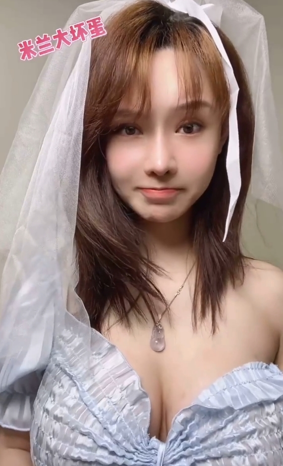 米兰大坏蛋微博红人视频合集，尺度适中，收藏10部，按需下载！