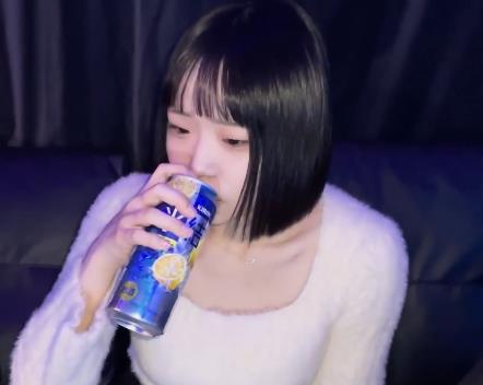 岛国推特群~P超人气合集tokyomeltdownmyfans最新作品4V3.7G，真实自拍