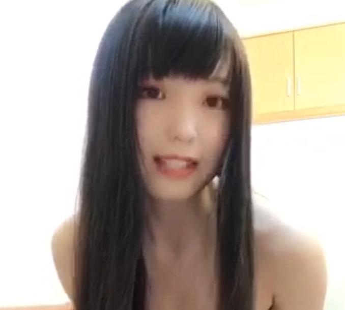 转载百度盘奇怪玩具采访蛇信子兔牙姐姐最新合集3V72.8M，文件解压技巧分享