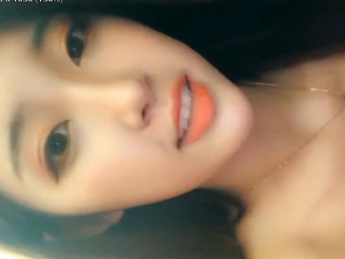 易直播筱筱12部恋脚舔足6.5G精品