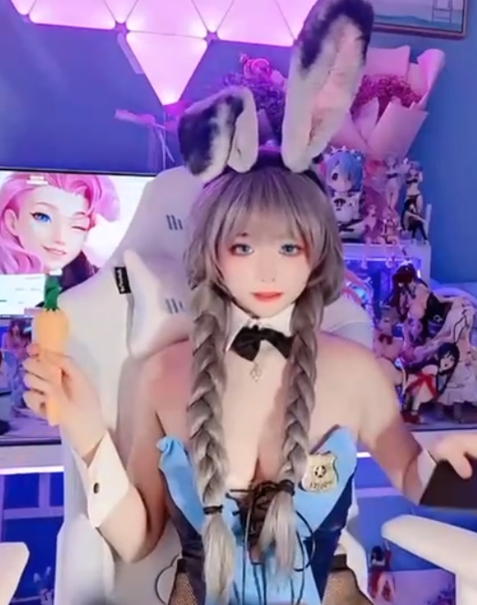 5.8G抖音佳佳拖把作品合集50部超吸睛