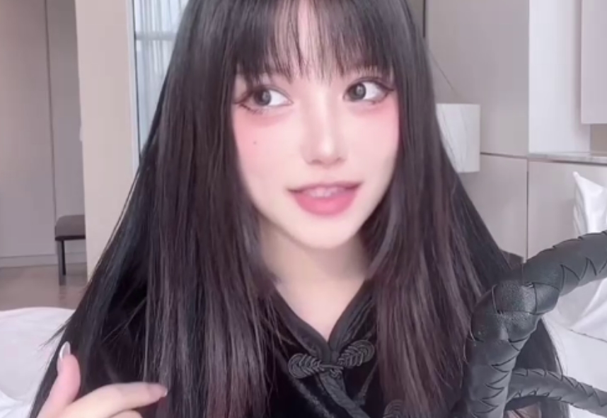 抖音欲梦反差神作33.7g合集补