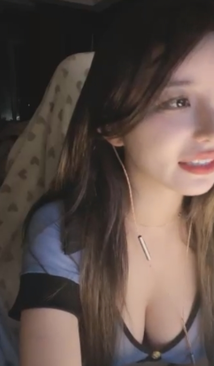 棉棉熊姐姐超软萌视频合集14V4.6G太甜了