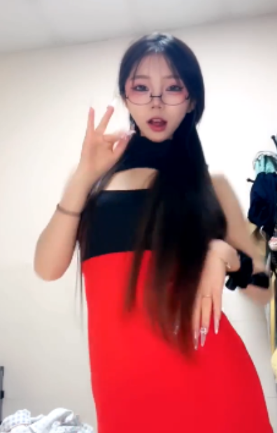 03小师妹27部绝密推车实录热舞嘴艺14.85G终极硬盘版