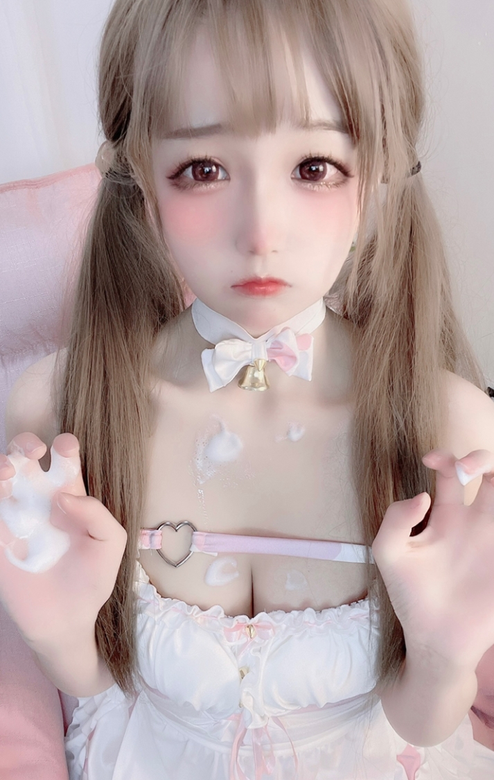 B站奶兮酱50部热舞合集18.4G蜜桃弧线