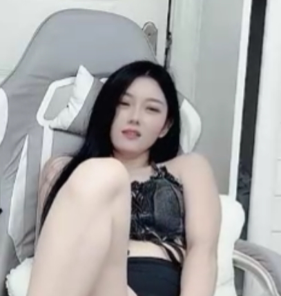 推特StunnerBeauty长腿自拍43部29G太顶了