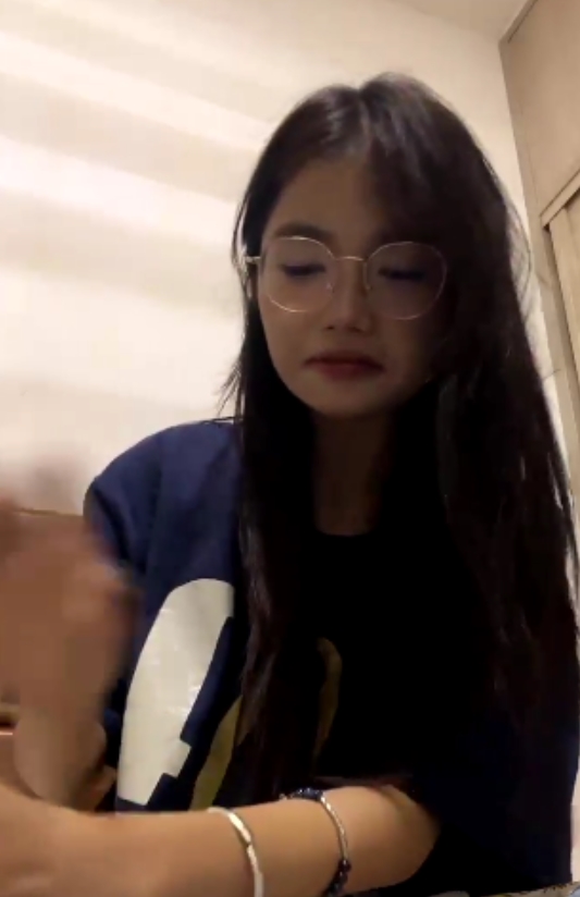 宿舍实拍十四诗138v118.8G眼镜学妹超清