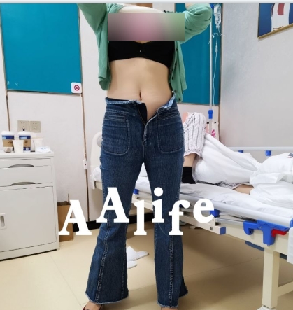 某推火爆优质成熟妻子系列《aalife》最新完整合集